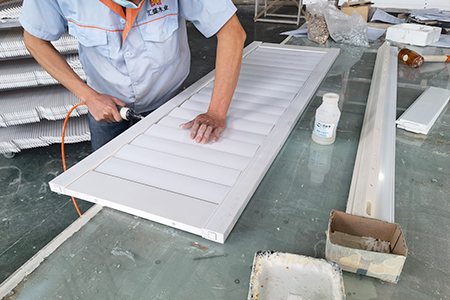 What should I pay attention to when installing wooden shutter?